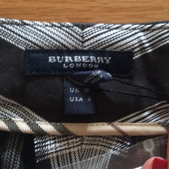Burberry Pants - Picture 4 of 8